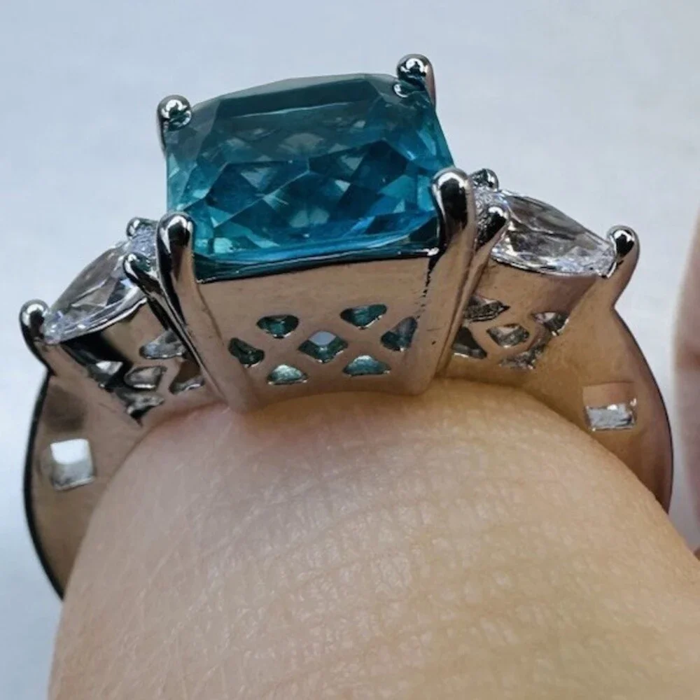 Bomb Party Teal Princess Cut Statement Ring Size 7 Rhodium Plated